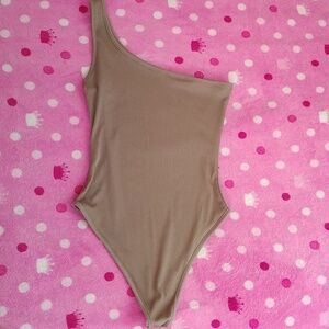 Large Brown One-Shoulder Soft Brown Bodysuit